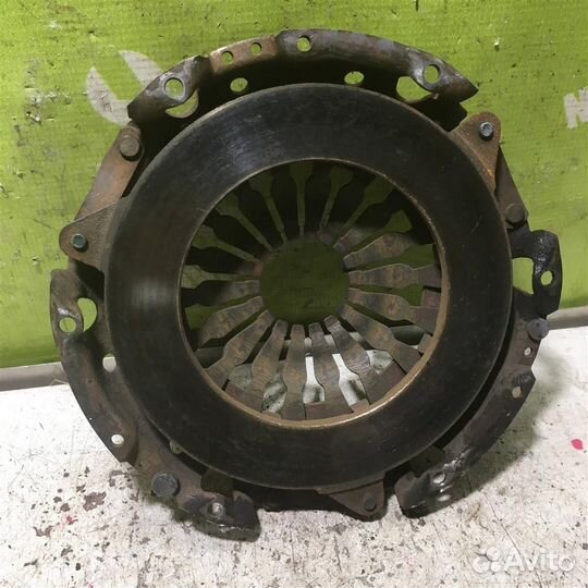 Корзина сцепления Рено Меган 2