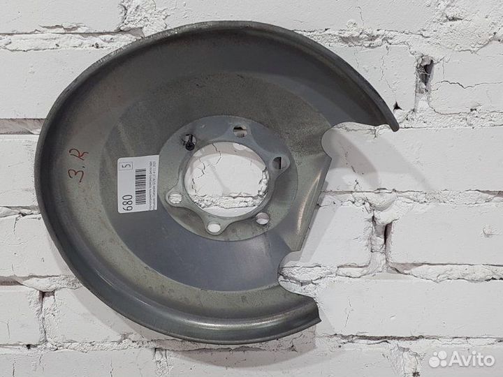 Термоотражатель тормозного диска задний правый