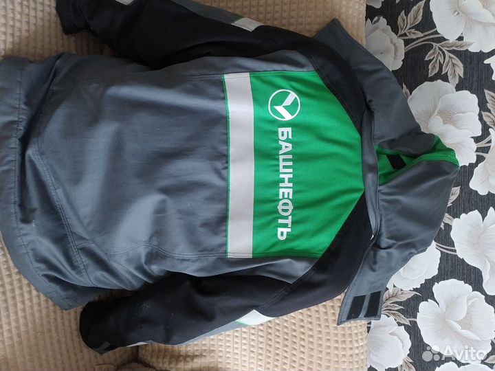 Зимний костюм со штанами