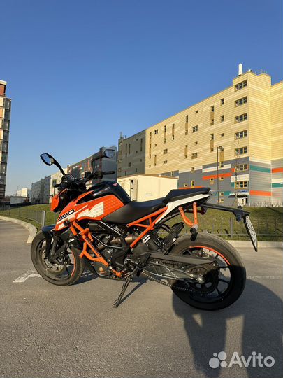 KTM Duke 250 ABS