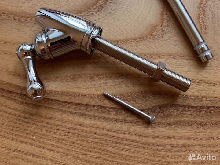 Кран для фильтра питьевой воды