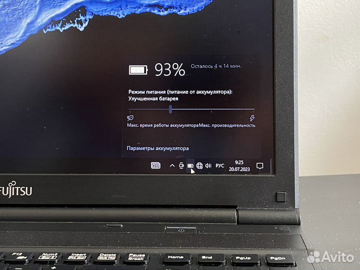 Ноутбук Fujitsu AH532