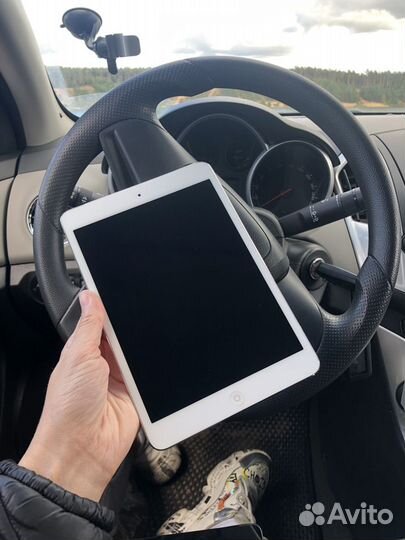 Айпад Mini 16 Gb + Cellular