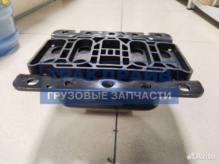 Подушка двигателя Вольво Фш Фм