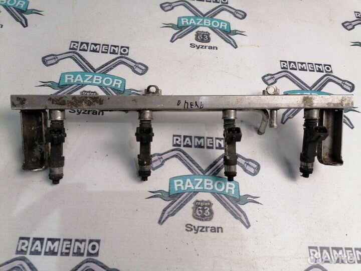 Топливная рейка Opel Vectra B