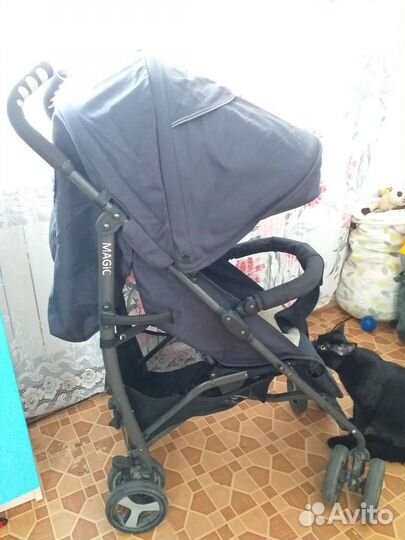 Прогулочная коляска