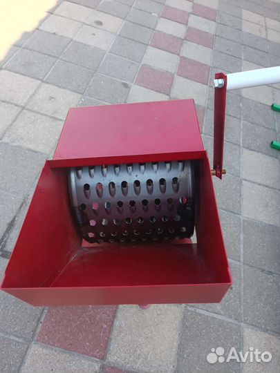 Корморезка ручная