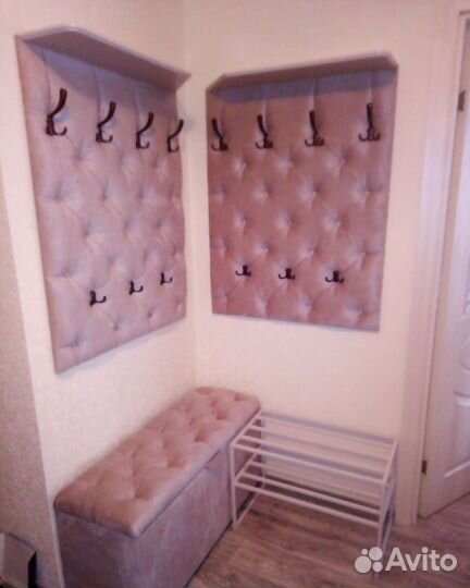 Вешалка настенная