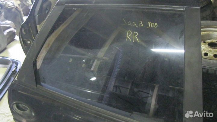 Стекло двери задней правой Saab 900