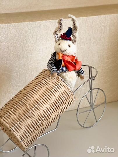 Мишка тедди ручная работа(белый кролик)