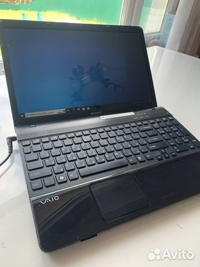 Ноутбук Sony Vaio 17.3