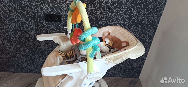 Стульчик для кормления CAM