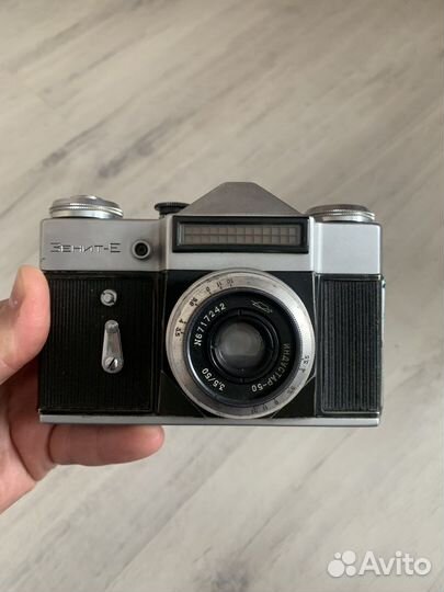 Плёночный фотоаппарат zenith