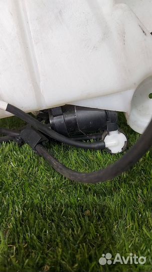 Бачок омывателя Ford Explorer 6 U625 2020