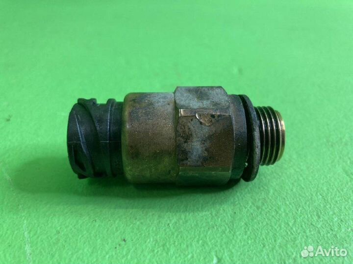 Датчик давления масла MAN TGA