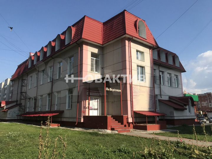 Продам торговое помещение, 400 м²
