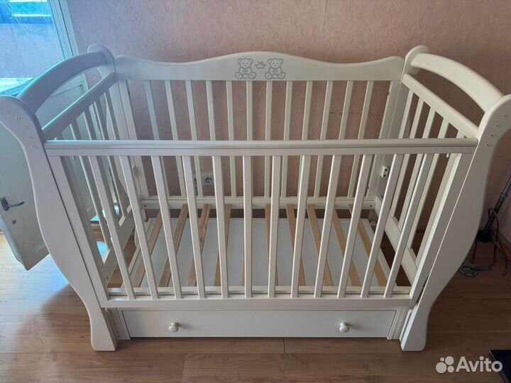 Кроватка