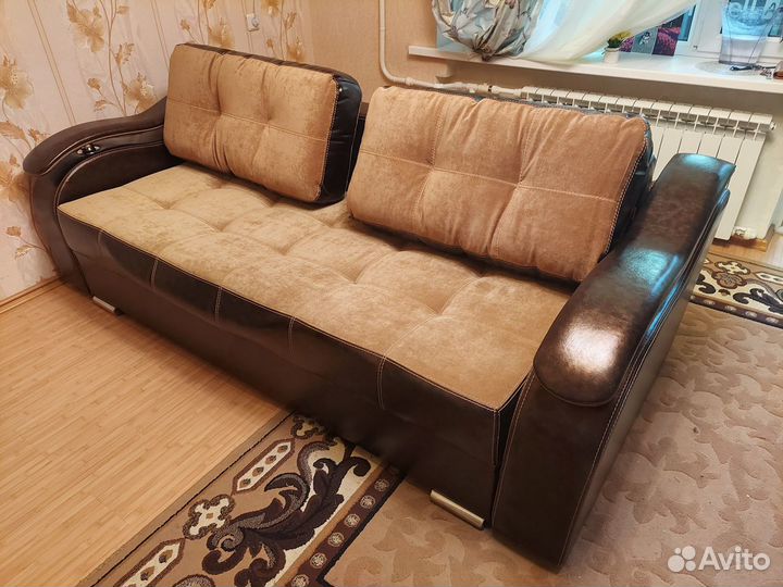 Диван в отличном состоянии