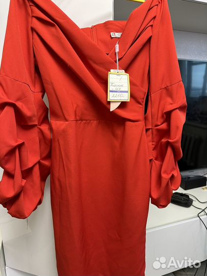 Вечернее платье