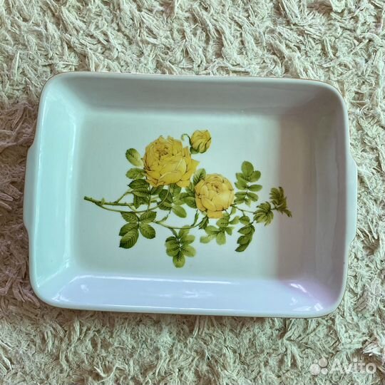 Тарелки для сервировки стола