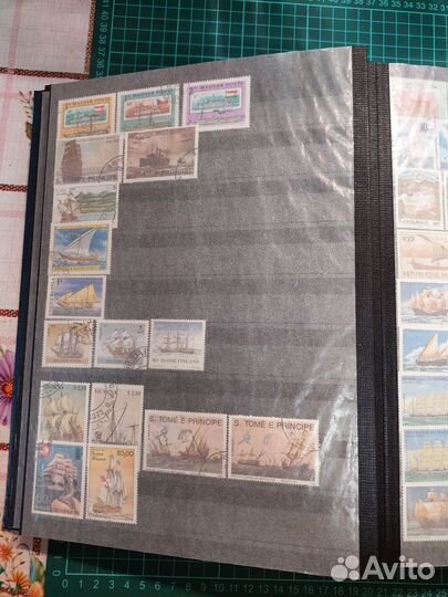 Альбомы с марками,10 000 за каждый