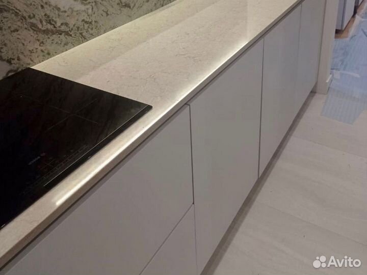 Столешница из кварца