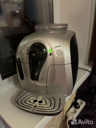 Кофемашина автоматическая Saeco Xsmall