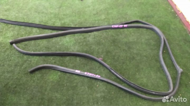 Уплотнение двери пара заднее Chevrolet Captiva