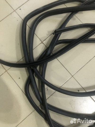 Уплотнители дверей Bmw X1 E84