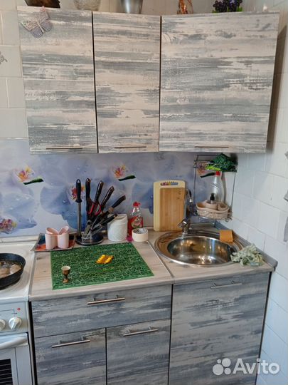 Продам кухонный гарнитур бу