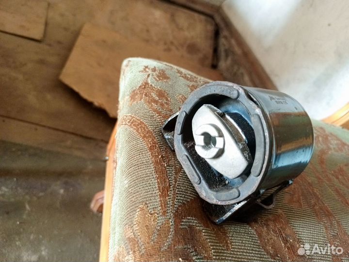 Подушка АКПП mercedes S