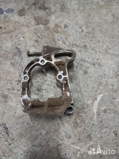 Кронштейн гура Fiat Albea 2003-2013