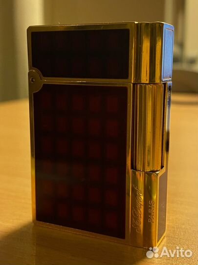 Зажигалка s t dupont Paris