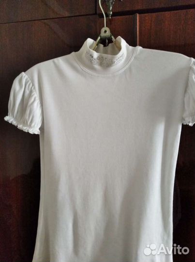 Блузы девочковые,раз 42, б/у