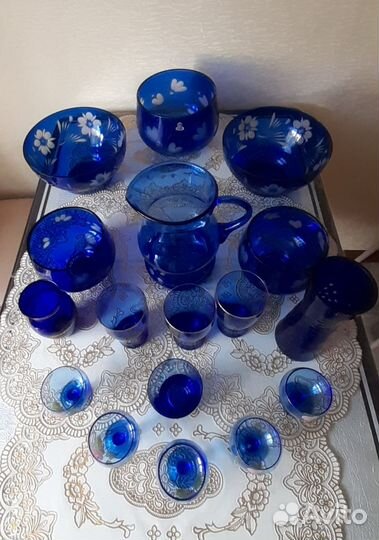 Продам посуду из цветное синего стекла времен СССР