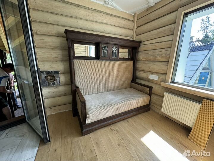 Диван и шкаф модерн дуб после реставрации