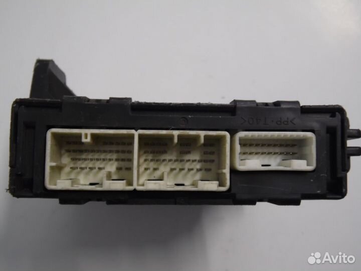 Блок управления кондиционером Тойота Лексус