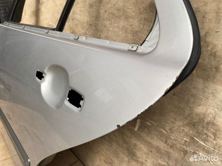 Дверь задняя левая Mercedes-Benz E-Class W210