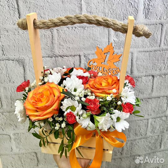 Композиции и букеты на 1 Сентября
