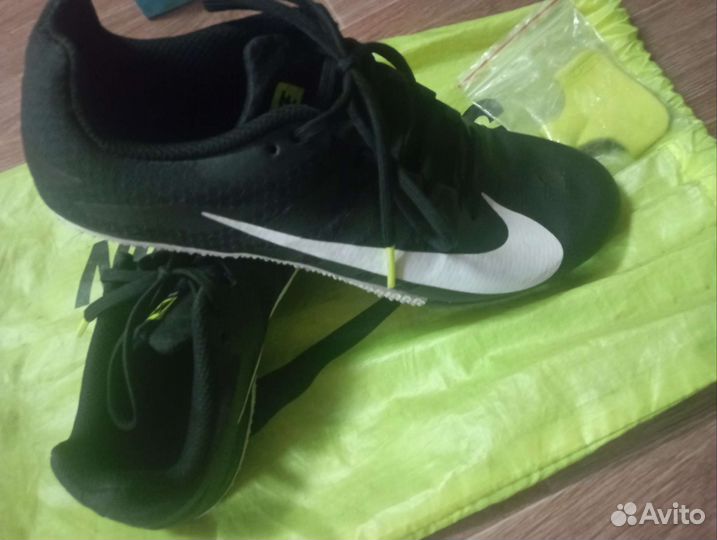 Шиповки для бега nike