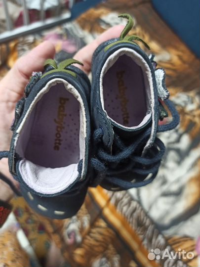 Ботинки для девочки