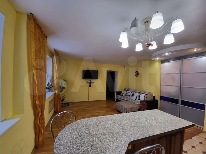 3-к. квартира, 87,7 м², 4/5 эт.