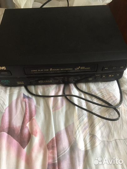 Видеомагнитофон jvs
