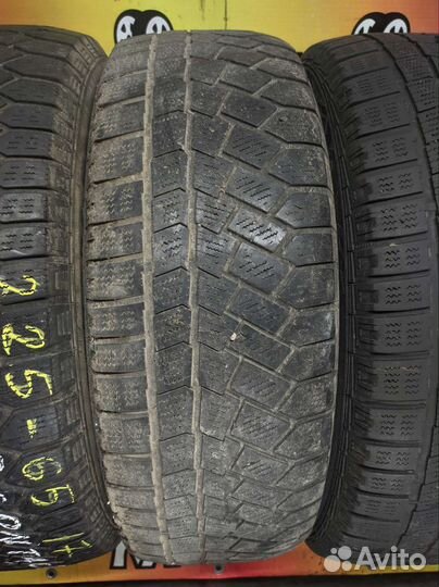 Continental ContiCrossContact Viking 225/65 R17 102H
