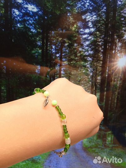 Браслет из бусин