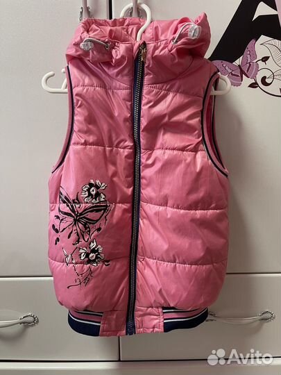 Безрукавка на девочку