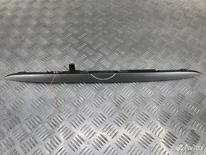 Планка подсветки номера Bmw Х5 Е53 M54B30 2004