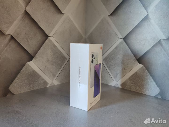 Xiaomi Redmi Note 13 Pro+, 8/256 ГБ
