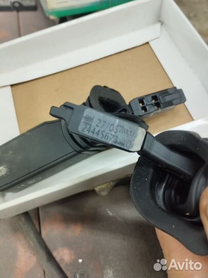 Переключатель подрулевой Opel Astra H