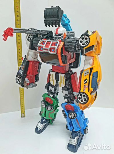 Робот Тобот